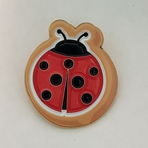 Disney Pin Trading HKDL Duffy & Friends Ladybug Sugar Cookie Collection Pin